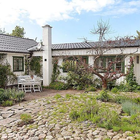 Torkel Jonsgard Bed & Breakfast Tvååker 外观 照片